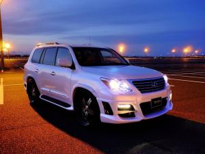 Lexus LX570 Sports Line Black Bison Edition by Wald 2010 года